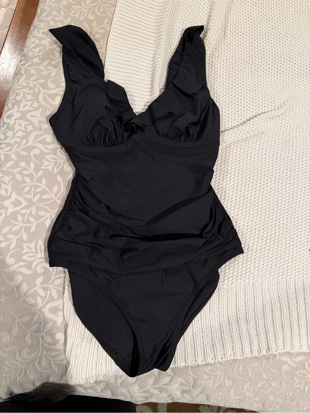 DKNY Women's Ruffle Shoulder V-Neck One Piece Swimsuit with Tummy Control